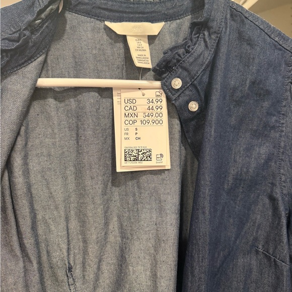 H&M Ruffled Denim Button-Up Shirt - Picture 5 of 5